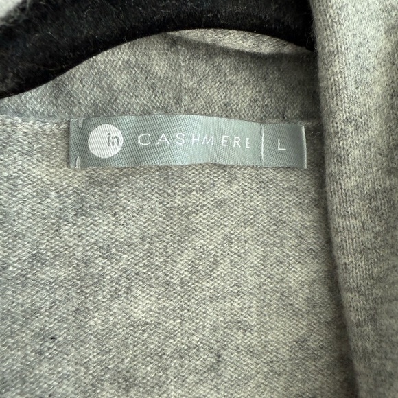 InCashmere Contrasting Cashmere Cardigan - Picture 6 of 11